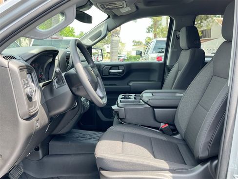 New 2025 Chevrolet Silverado 1500 Custom image 19