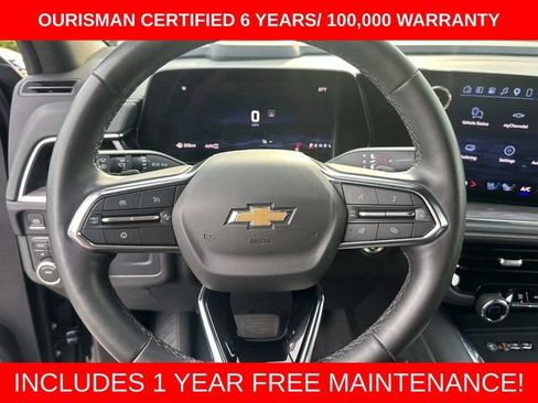 Used 2025 Chevrolet Suburban Premier AWD/4WD image 29