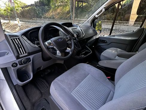 Used 2018 Ford Transit 350 XLT RWD image 19