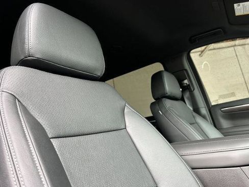 New 2026 Chevrolet Suburban LS w/ LPO, Dark Essentials Package image 20