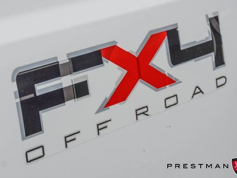 Used 2011 Ford F350 Lariat w/ Lariat Interior Pkg image 17