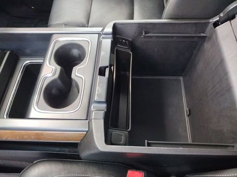 Used 2018 Chevrolet Silverado 1500 LTZ image 28