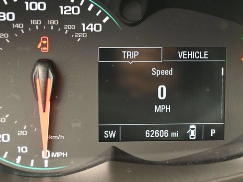 Used 2021 Chevrolet Trax LS AWD/4WD image 10