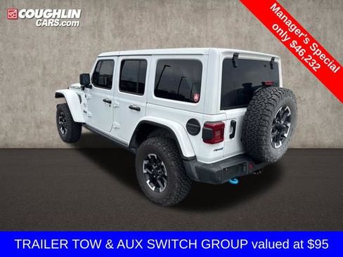 Used 2025 Jeep Wrangler Unlimited Rubicon 4xe AWD/4WD image 4