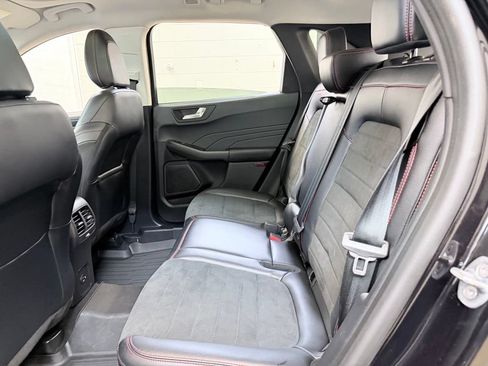 Used 2022 Ford Escape SEL w/ SEL Stealth AWD Package image 19