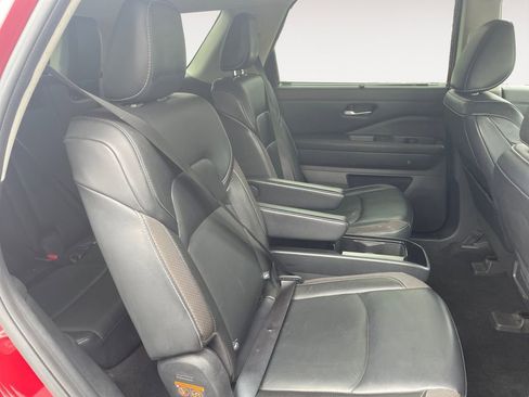 Used 2022 Nissan Pathfinder SL w/ SL Premium Package image 30
