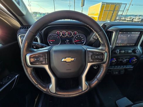 Used 2022 Chevrolet Silverado 2500 LTZ w/ Z71 Off-Road Package AWD/4WD image 14