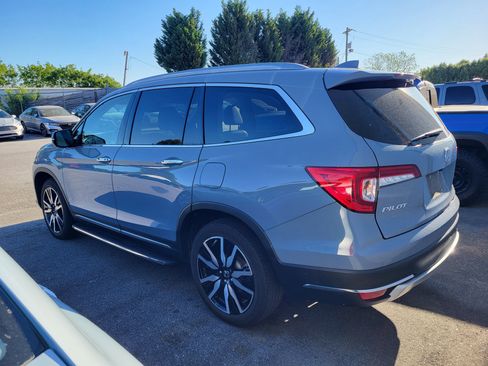 Used 2022 Honda Pilot Touring image 5