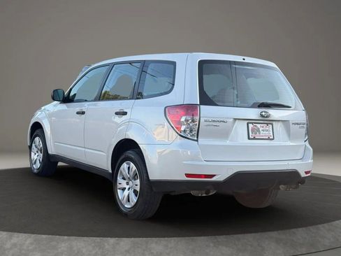Used 2010 Subaru Forester 2.5X AWD/4WD image 10