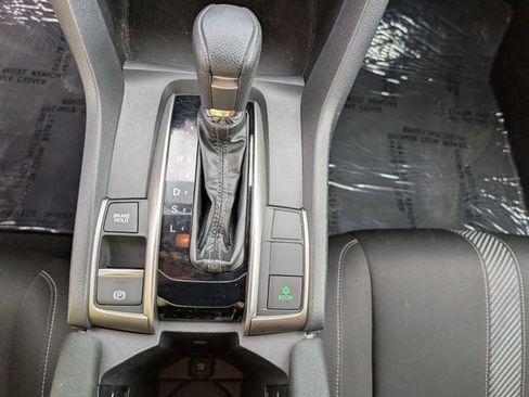 Used 2019 Honda Civic EX image 18