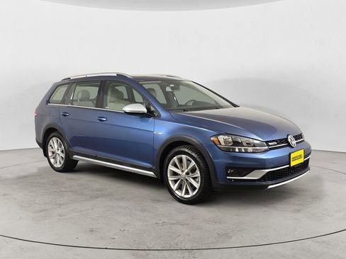 Used 2018 Volkswagen Golf Alltrack AWD/4WD image 7