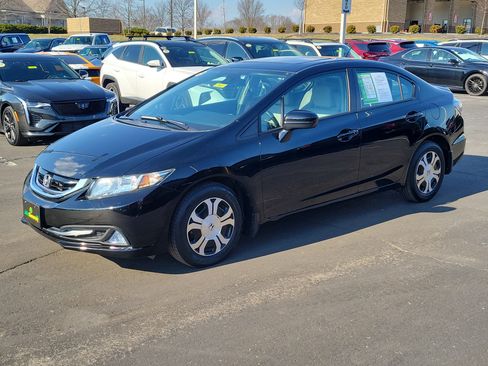 Used 2015 Honda Civic Hybrid Sedan image 2