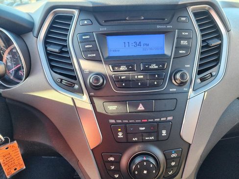 Used 2013 Hyundai Santa Fe Sport image 18
