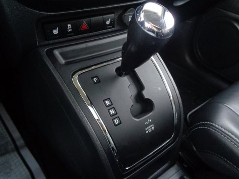 Used 2017 Jeep Patriot High Altitude image 33