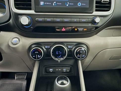 New 2026 Hyundai Venue SEL image 13