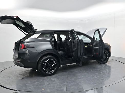 New 2026 Kia Sportage EX image 52