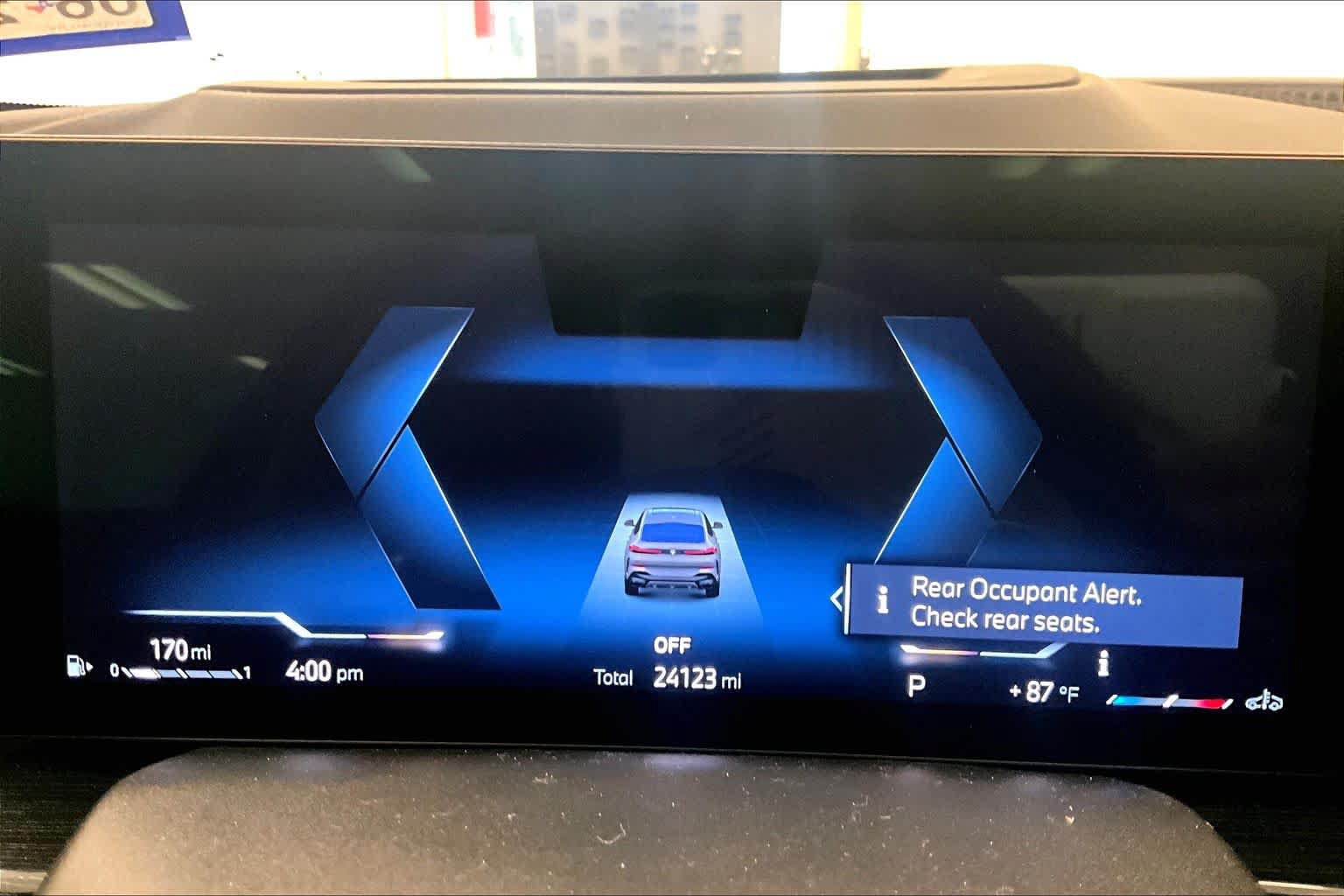 Used 2026 BMW X6 xDrive40i AWD/4WD image 24