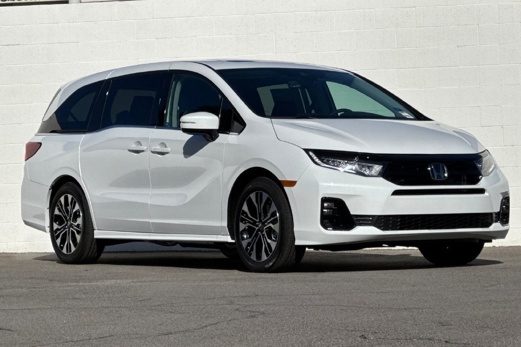 New 2026 Honda Odyssey Elite image 2