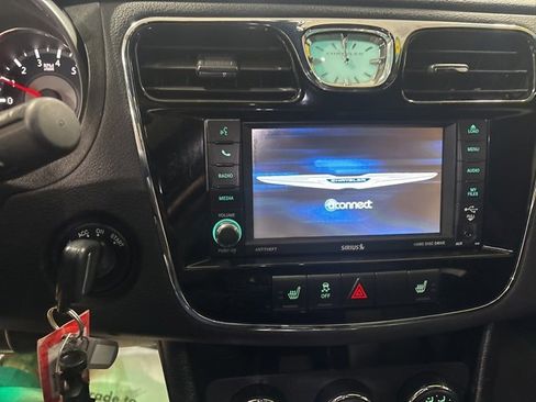 Used 2014 Chrysler 200 Limited w/ Sun/Sound Group image 24