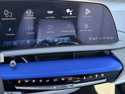 New 2026 Cadillac Optiq Sport 2 image 26