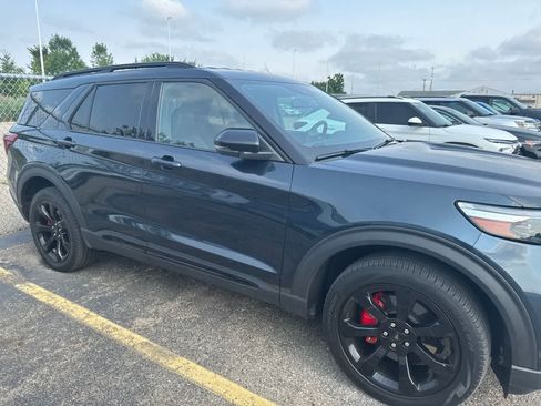 Used 2023 Ford Explorer ST w/ Equipment Group 401A AWD/4WD image 9