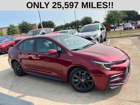 Used 2023 Toyota Corolla SE FWD image 2