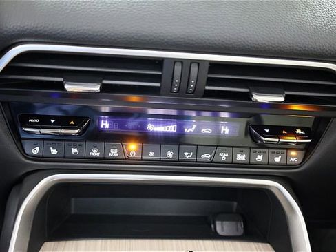 New 2026 MAZDA CX-90 3.3 Turbo w/ Premium Sport Pkg image 32