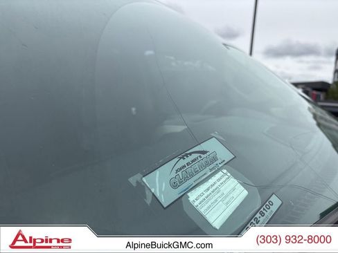 Used 2019 RAM 1500 Laramie AWD/4WD image 5