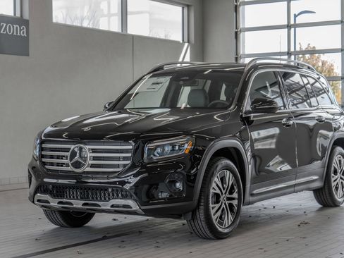 Used 2026 Mercedes-Benz GLB 250 4MATIC image 25