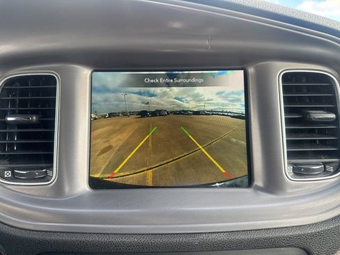 Used 2023 Dodge Charger SXT image 43