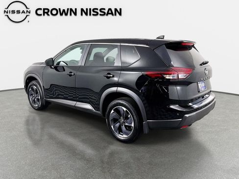 Certified 2026 Nissan Rogue SV w/ Cold Weather Package FWD image 7