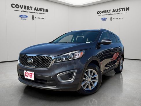 Used 2016 Kia Sorento LX FWD image 1
