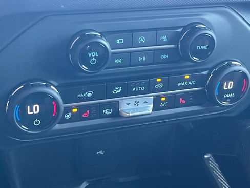 Used 2023 Ford Bronco Raptor AWD/4WD image 18
