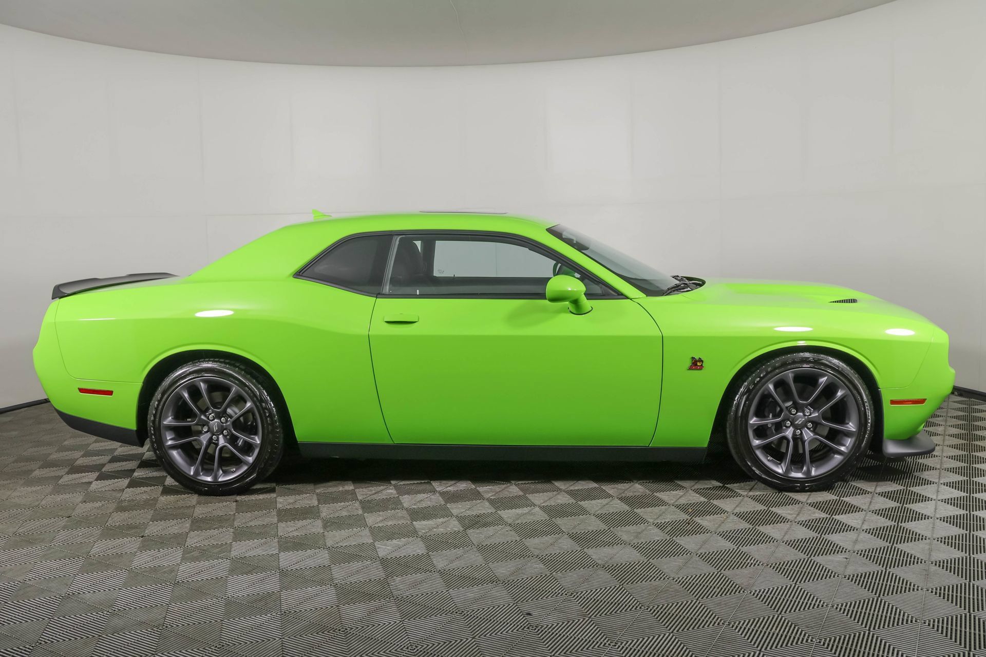 Used 2023 Dodge Challenger R/T Scat Pack RWD image 13