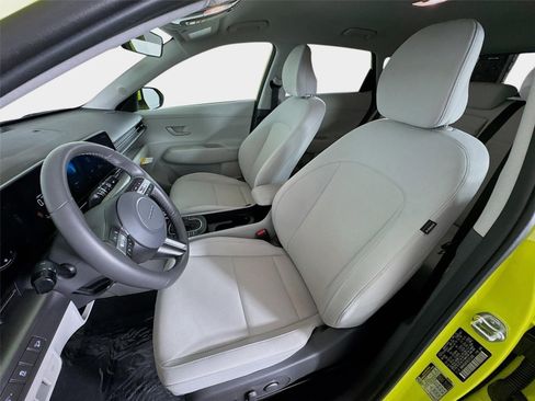 Certified 2024 Hyundai Kona SEL FWD image 11