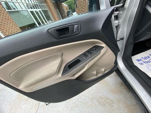 Used 2021 Ford EcoSport S FWD image 36
