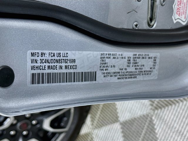 Used 2025 Jeep Compass Trailhawk AWD/4WD image 28