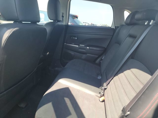Used 2025 Mitsubishi Outlander Sport AWD image 14