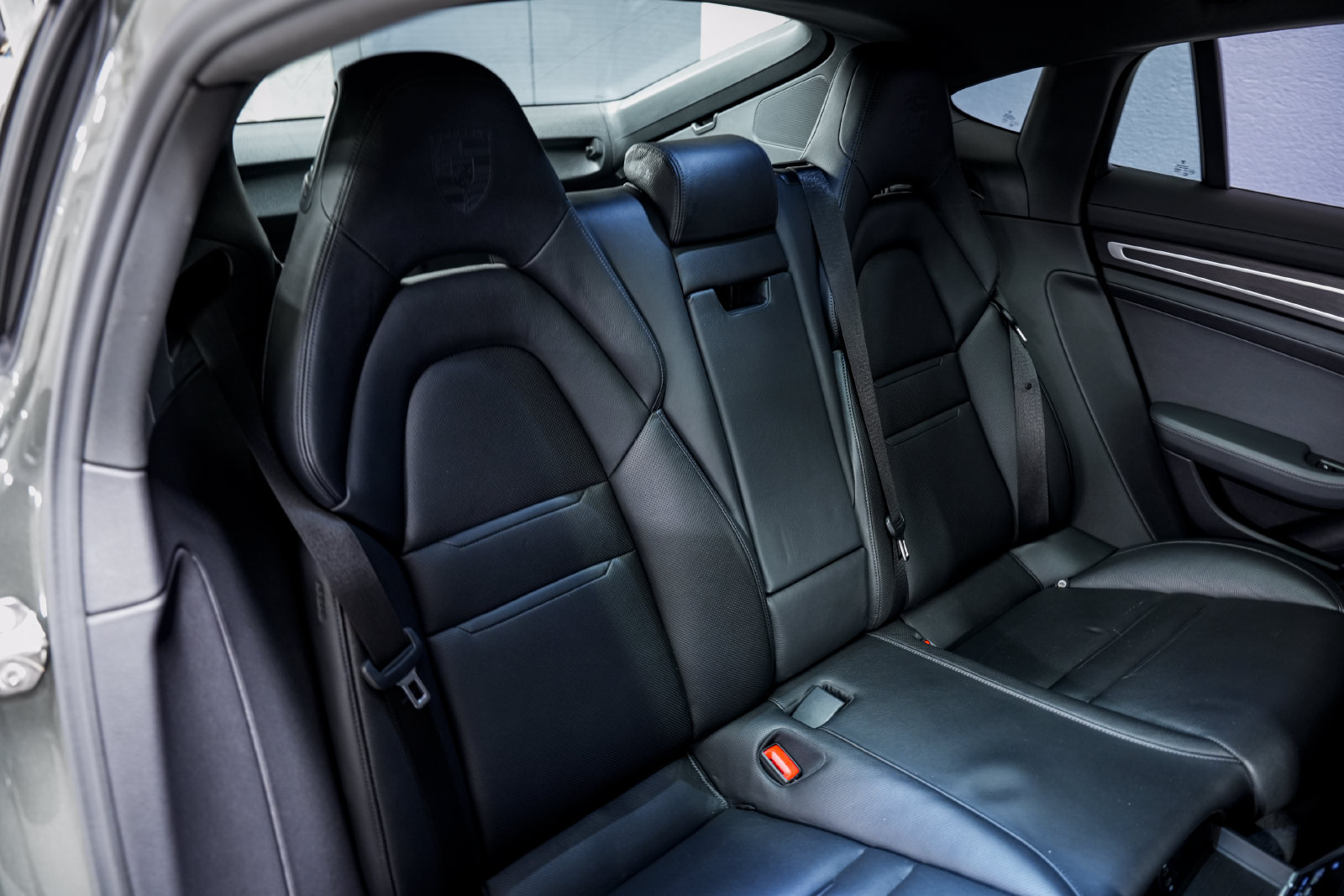 Used 2023 Porsche Panamera Platinum Edition RWD image 30
