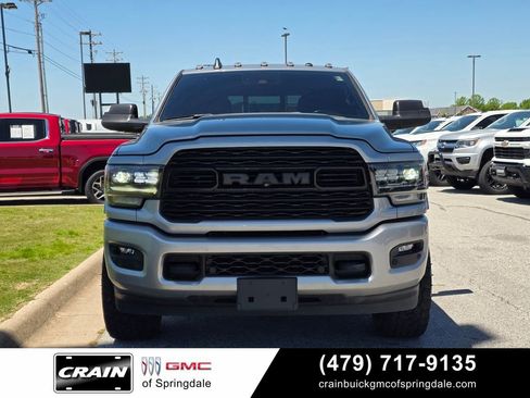 Used 2022 RAM 3500 Limited AWD/4WD image 2