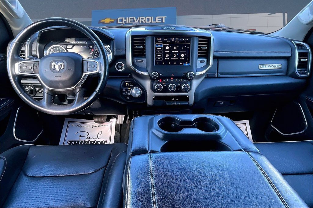 Used 2022 RAM 1500 Laramie AWD/4WD image 9