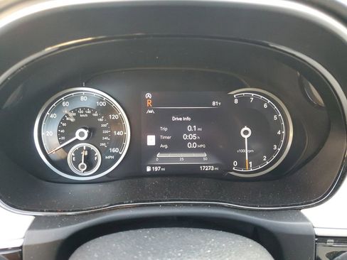 Certified 2024 Genesis GV70 2.5T image 30