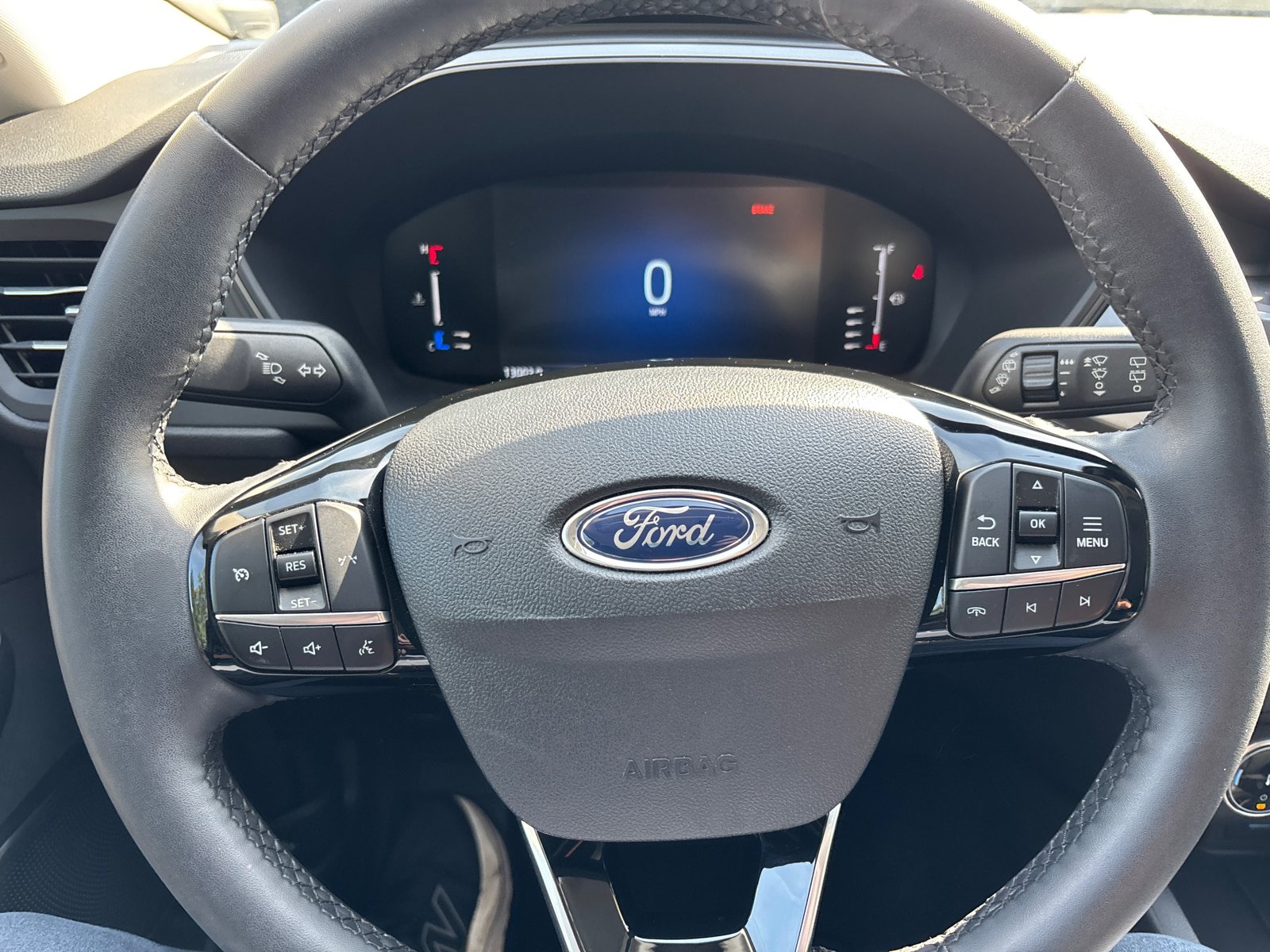 Used 2023 Ford Escape Active AWD/4WD image 17