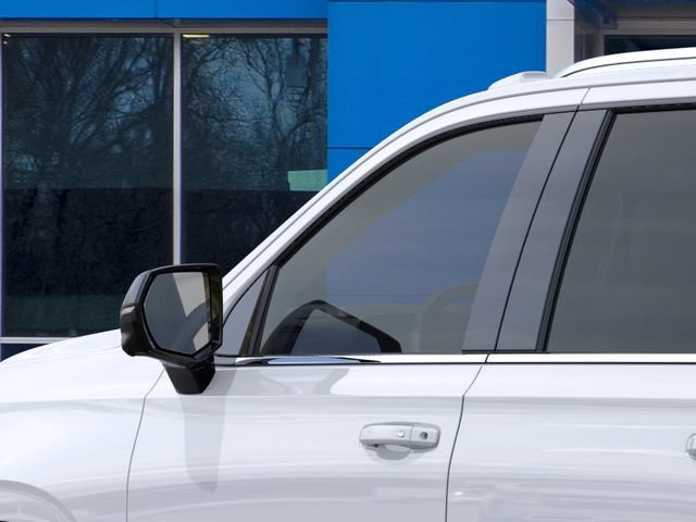 New 2026 Chevrolet Suburban LT w/ Comfort Package AWD/4WD image 12