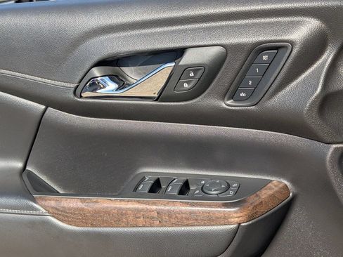 Used 2023 GMC Acadia Denali FWD image 26