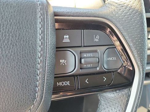 Used 2023 Toyota Tundra SR5 w/ SR5 Premium Package AWD/4WD image 11