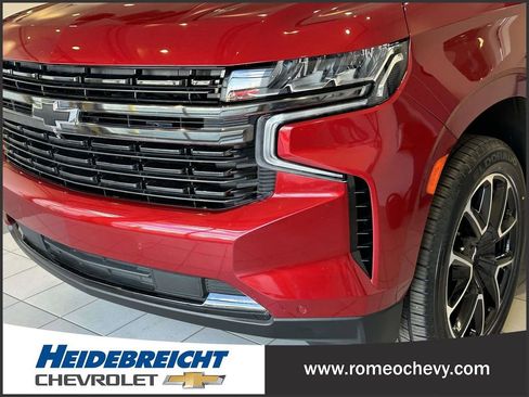 Used 2021 Chevrolet Tahoe RST w/ Luxury Package image 9