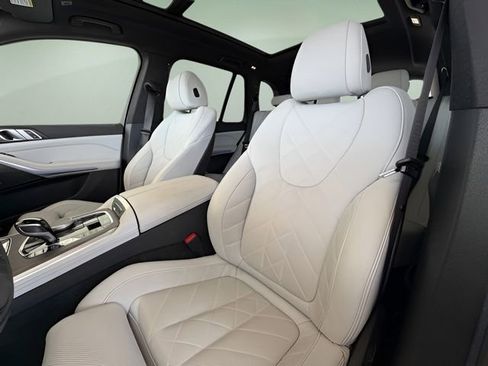 Used 2023 BMW X5 sDrive40i w/ Premium Package image 32