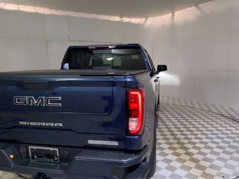 Used 2021 GMC Sierra 1500 Elevation w/ Preferred Package image 7