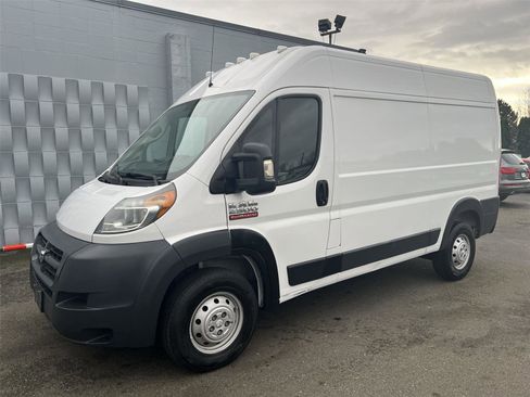 Used 2018 RAM ProMaster 2500 image 2